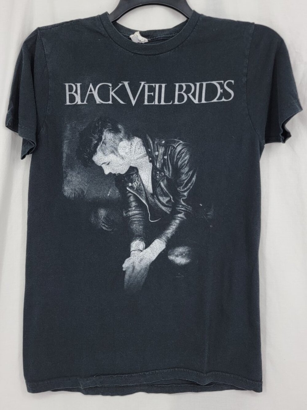 Draft photo Black Veil Brides Graphic T-shirt Crew Neck Short Sleeve Black Gray